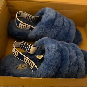 Blue Ugg Fluff Yea Slides